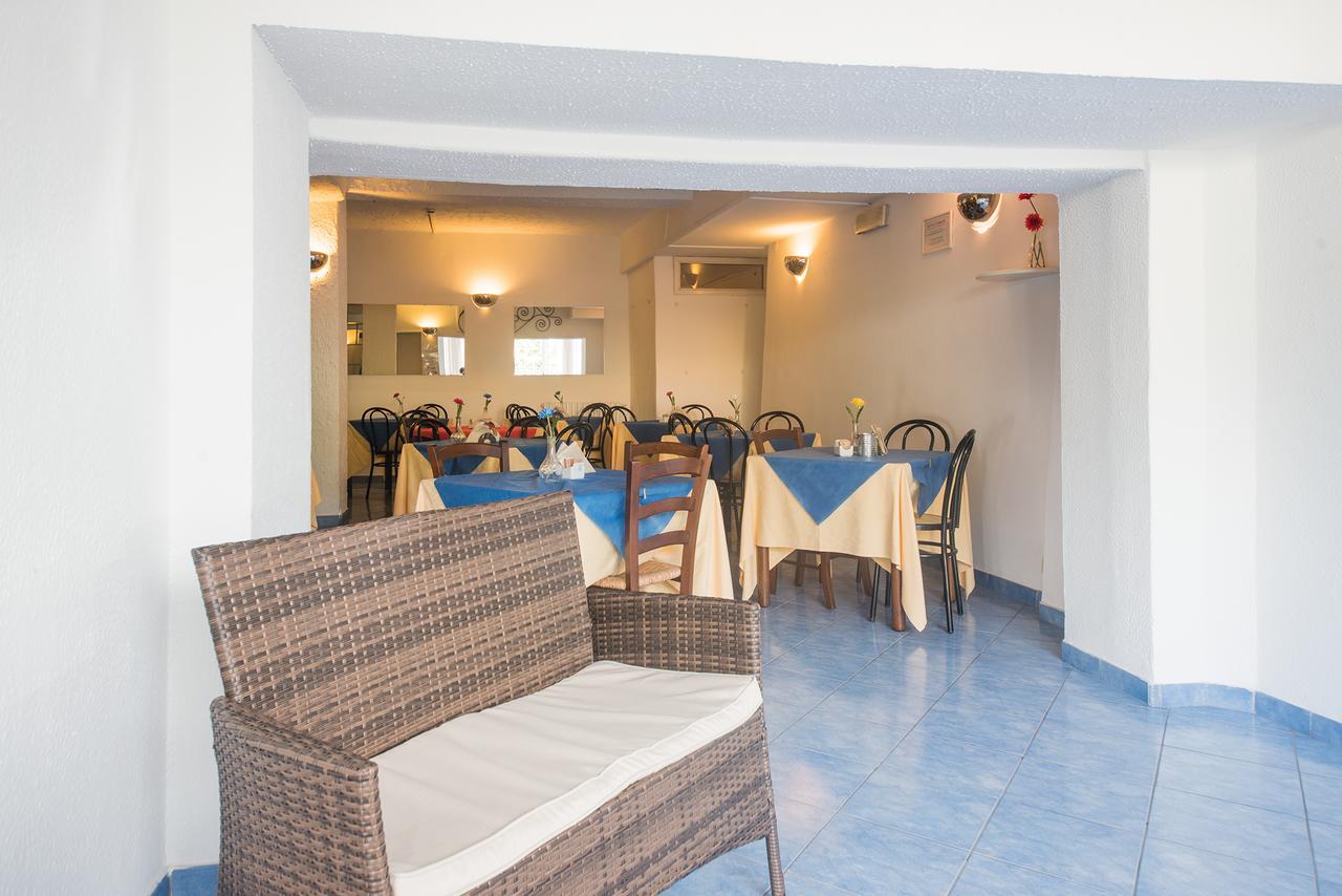 Hotel Antonella อีสเกีย ภายนอก รูปภาพ